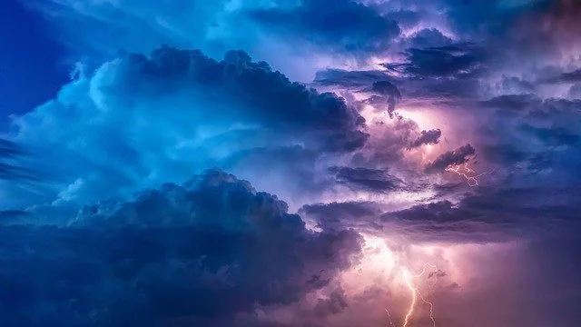 Lightning Thunder Storm Into the Mythica_640 px.jpg