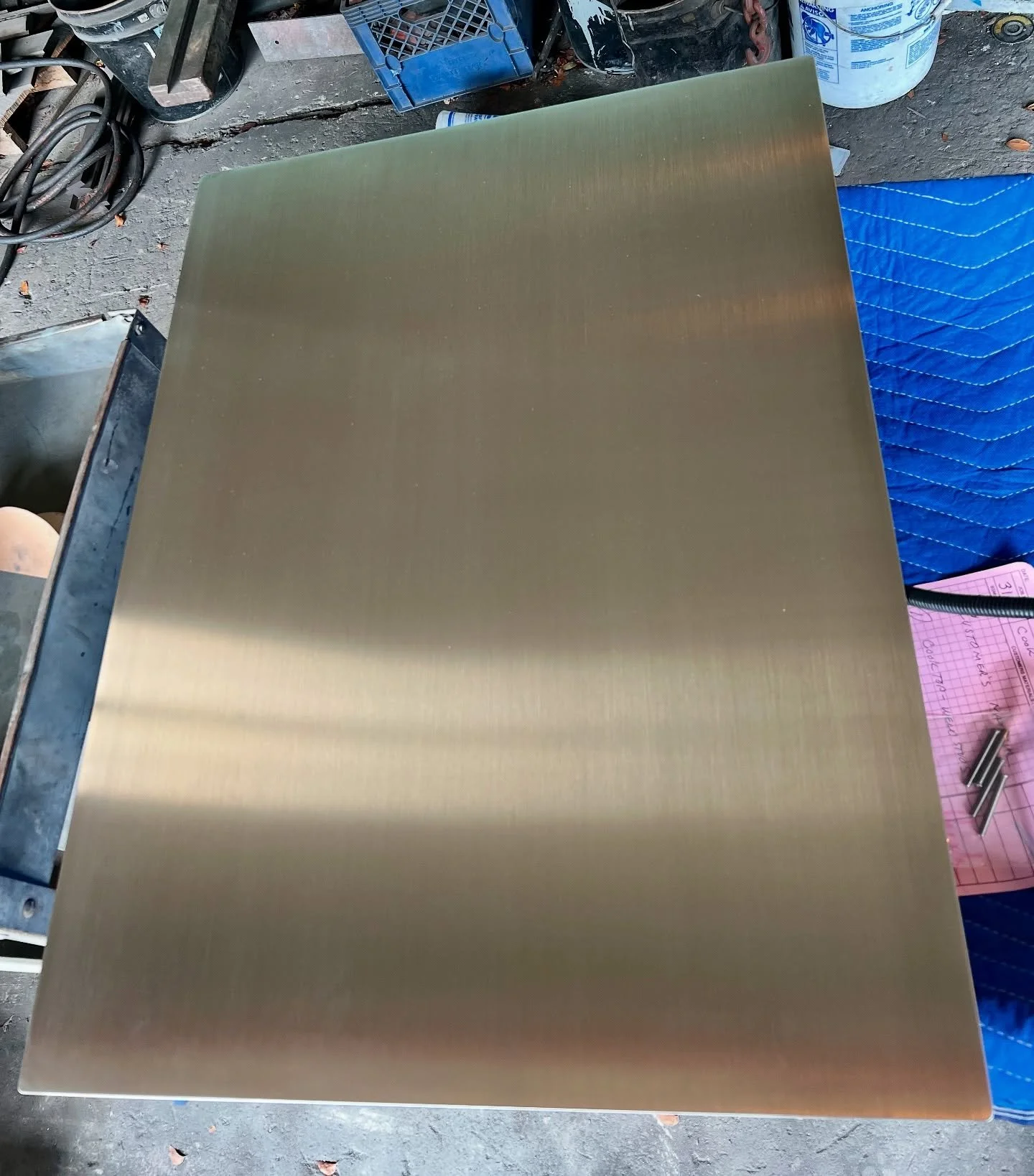 Gorgeous polishing /refurb job&hellip; Transportation damage happens&hellip; 😬 
🇺🇸 teppanyakigrills.com 🇪🇺 @qookingtable 🇬🇧 @qookingtableuk 🇦🇺 @cookndineaustralasia 🇳🇿