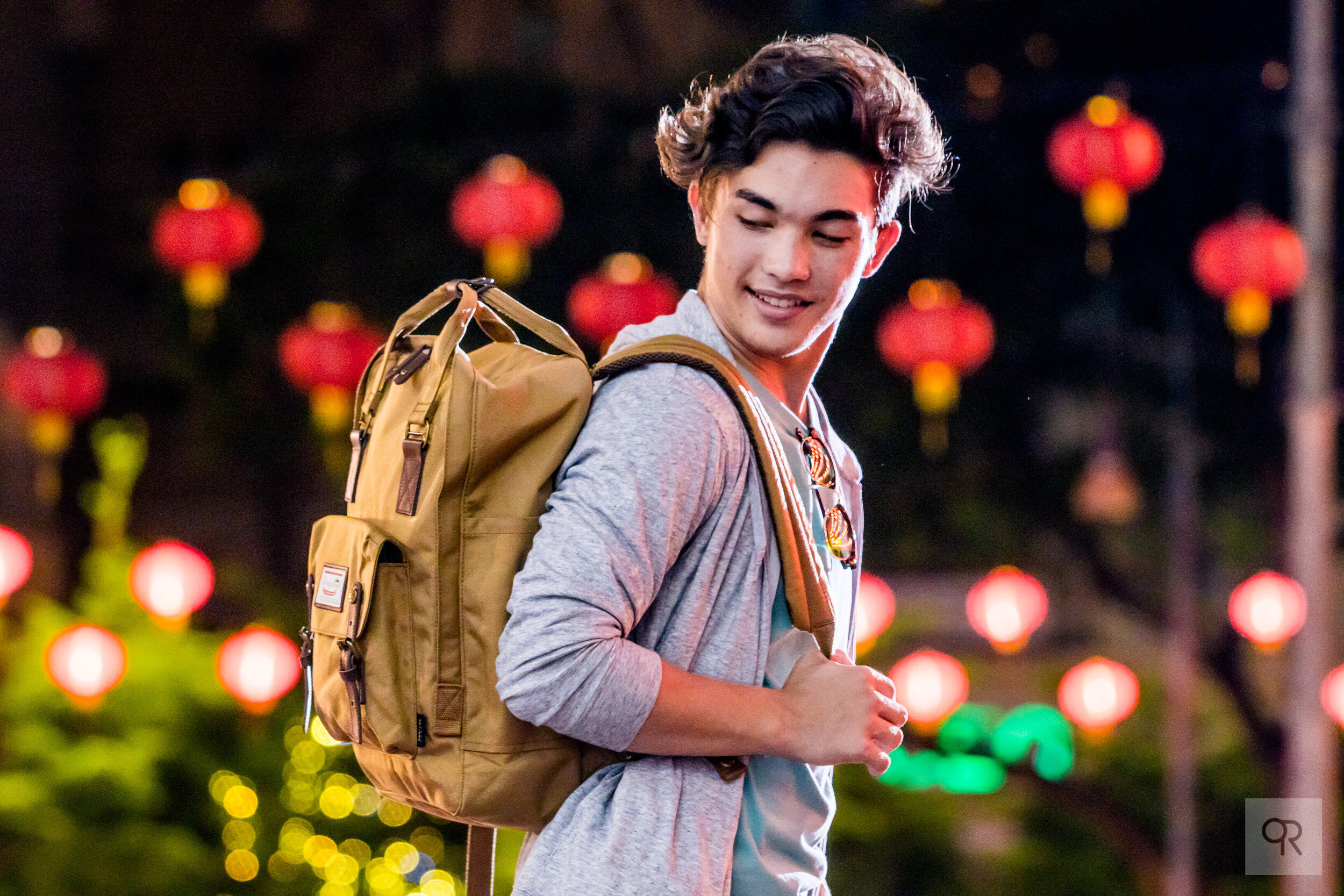 Outdoor Night Portraiture for Doughnut bagpack (20).JPG