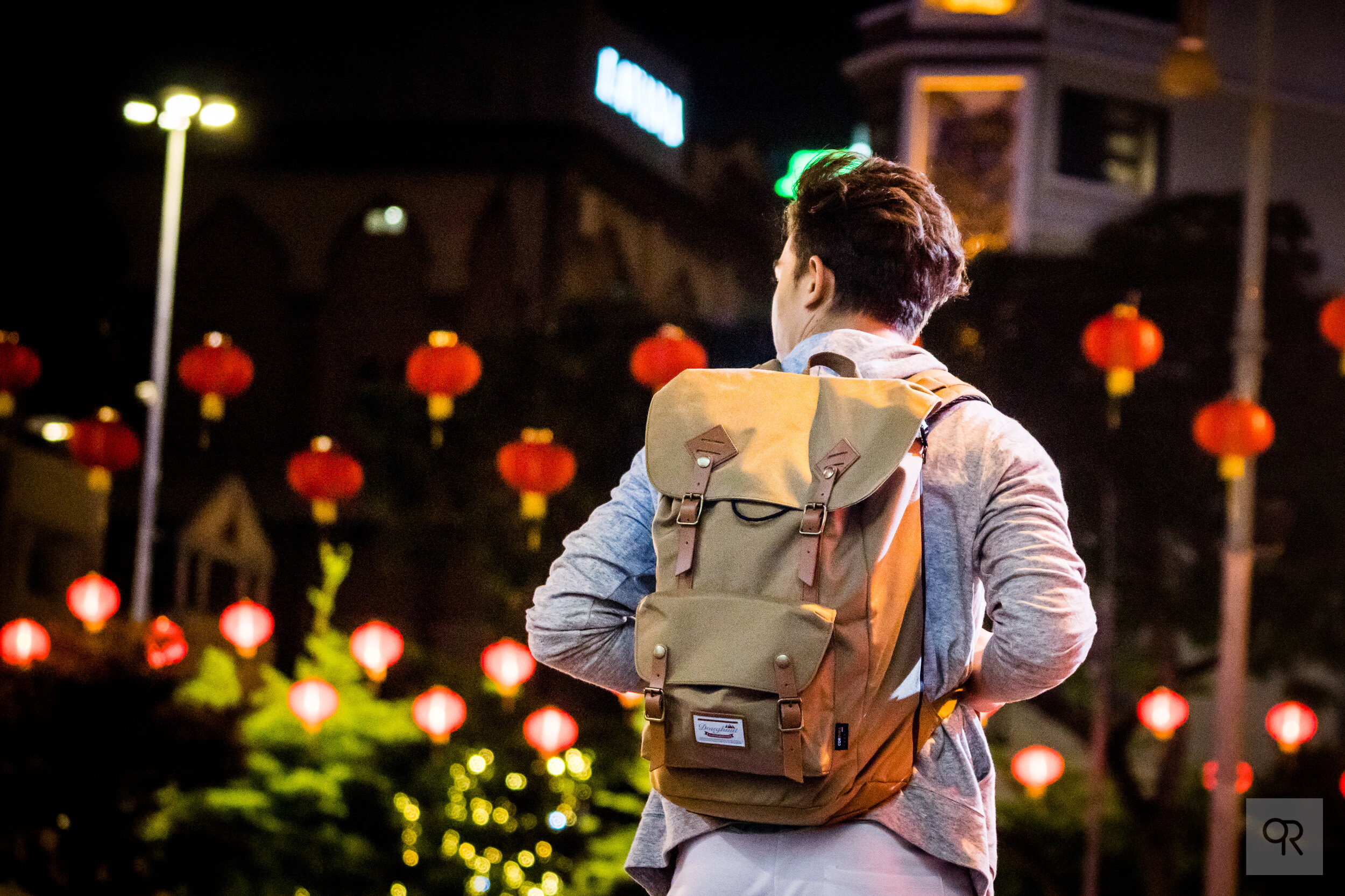 Outdoor Night Portraiture for Doughnut bagpack (21).JPG