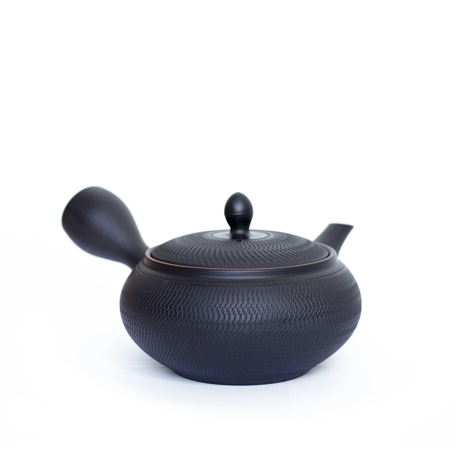 Japan Teekanne Welle Ripple Effekt Kyusu Sencha.jpg
