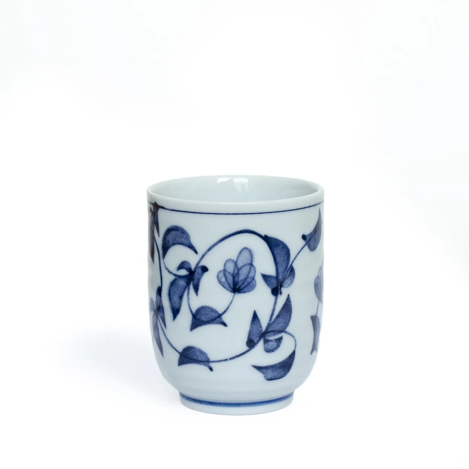 Japan Yunomi Sencha Schale 02 - Blätter.jpg