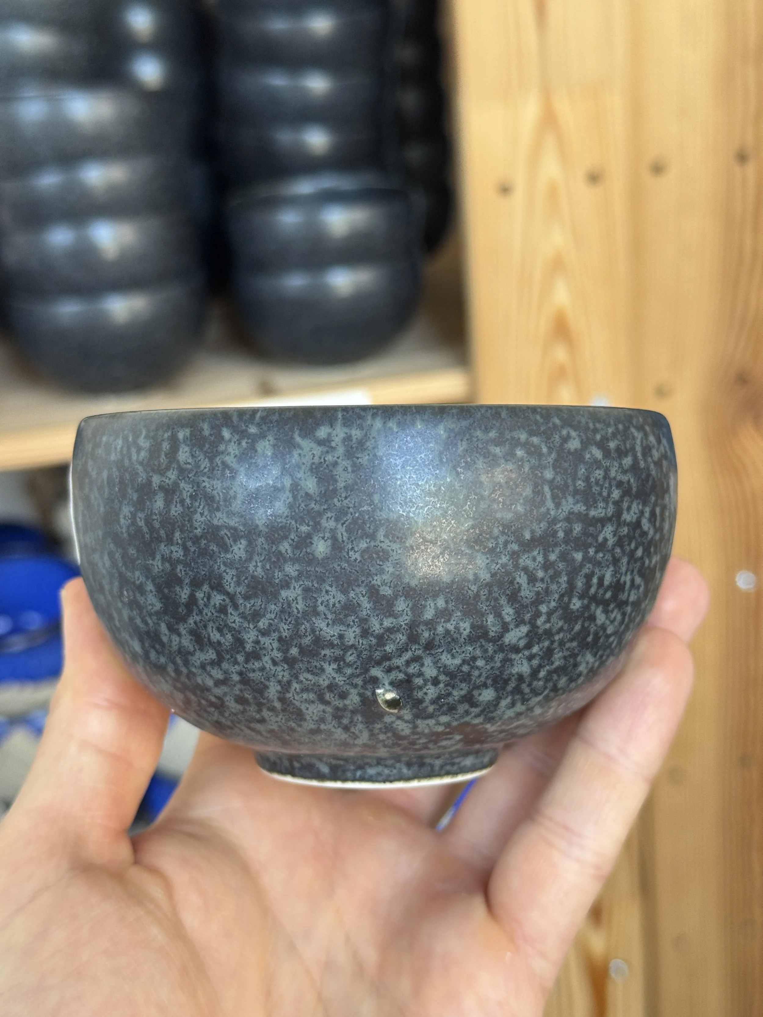 Matcha Schale KAKEDASHI Glasurfehler.jpg