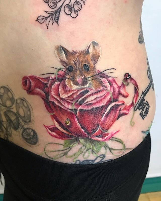 Healed little mouse in a rosy teapot for ali - the design was a modified version of an art piece she loved.