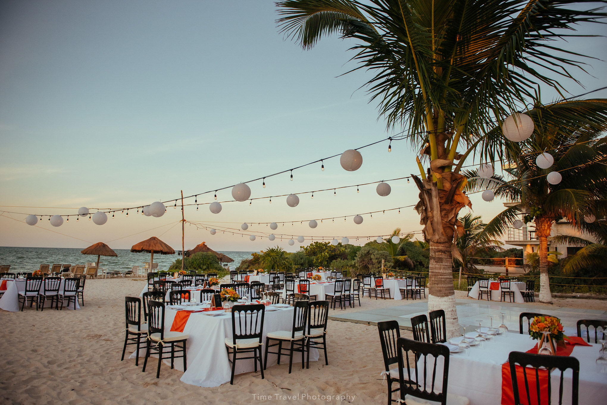 TIMETRAVEL_FOTOGRAFIA_WEDDING_CAMILLE_&_GERARDO_PROGRESO_TELCHAC_PUERTO_DECORACION.jpg