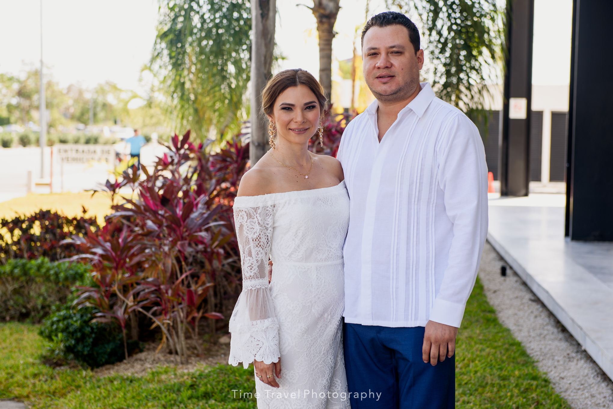 TIMETRAVEL_FOTOGRAFIA_DE_BODA_CIVIL_MERIDA_YUCATAN_COUPLE.jpg