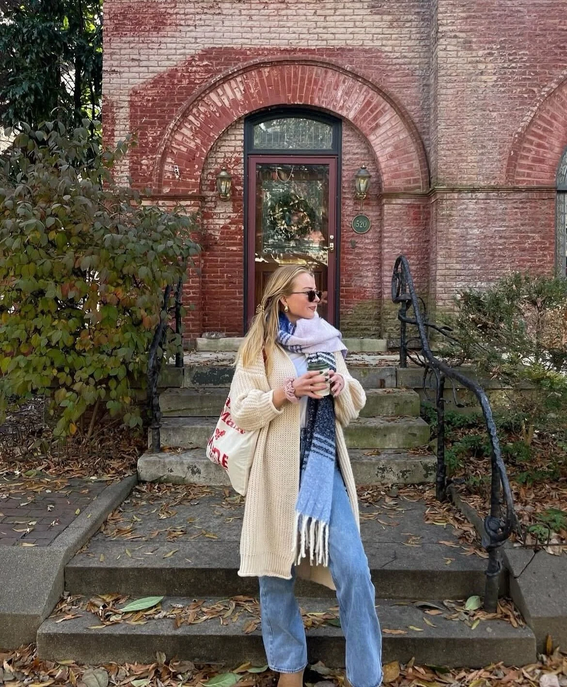 Happy Happy Birthday to @shelby.jolly🎉🩷⁠
⁠
This year Shelby&rsquo;s loved being challenged with new clients outside of the F&amp;B industry like traveling to Omaha for @comicconnebraska and supporting @expandedwomenshealth 👏🏼 👏🏼 She&rsquo;s exc