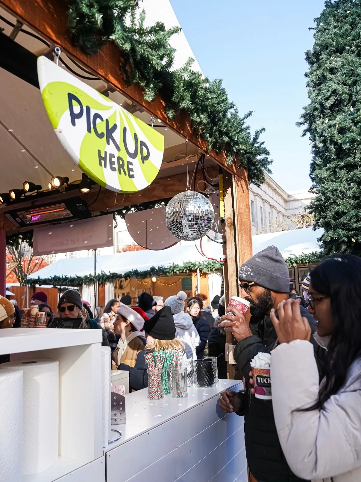 Holiday magic in every booth! 🎄✨ Wandering through the twinkling lights, handmade treasures, cozy treats, and local love at the @downtowndcholidaymarket feels like stepping into a charming winter village right in the heart of the city. If you&rsquo;