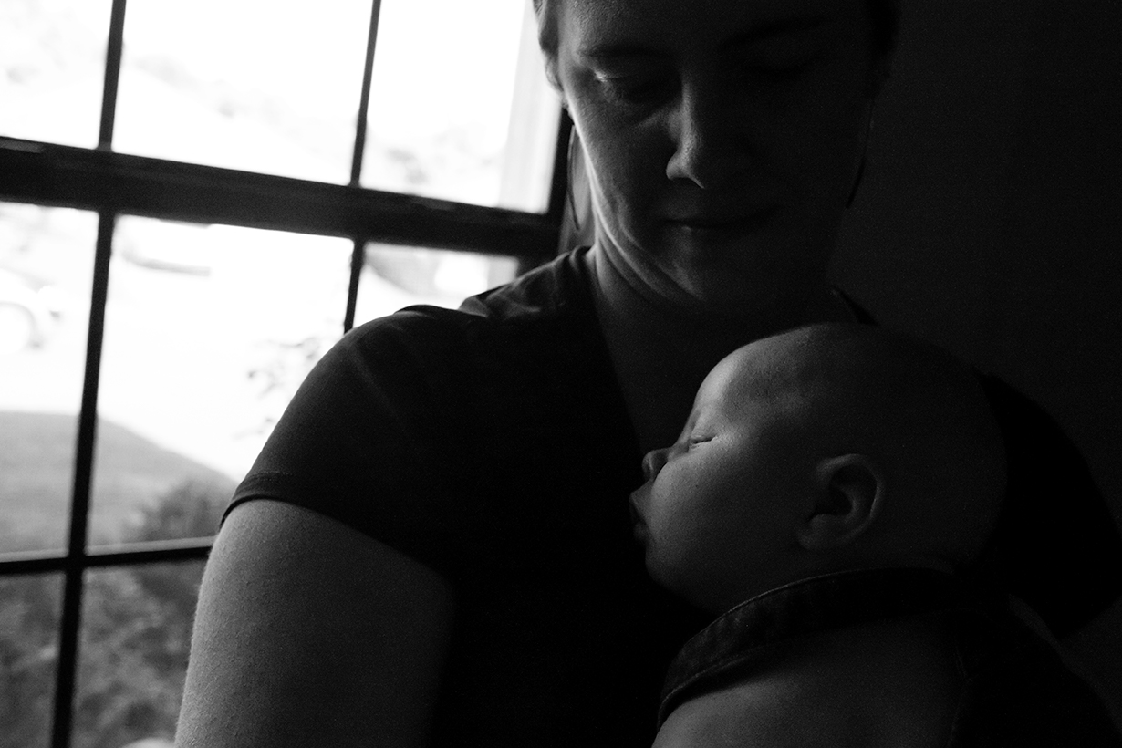 newborn-documentary-session-oxford-ms-black-and-white.jpg