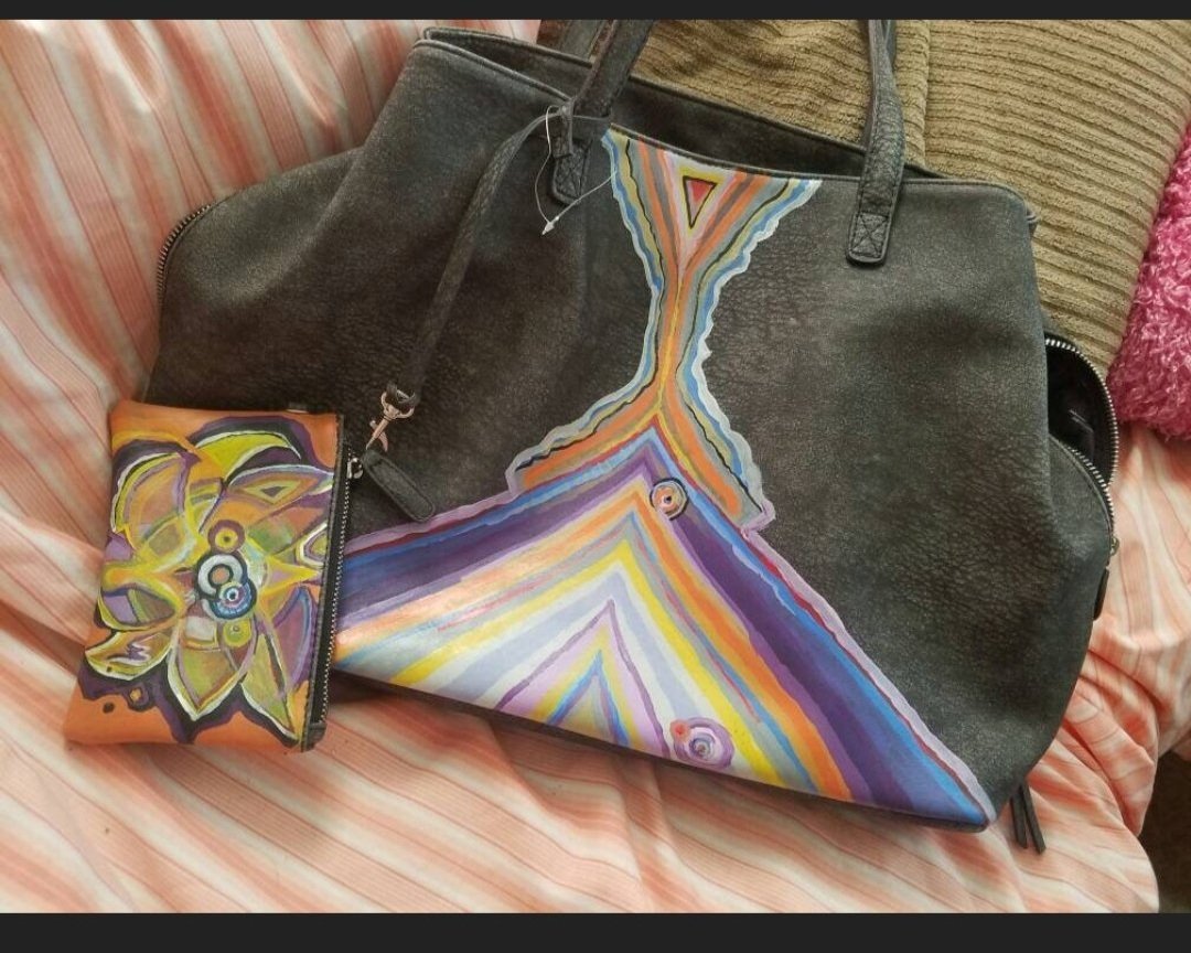 Screenshot_20230515-135437_Etsy+Seller.jpg