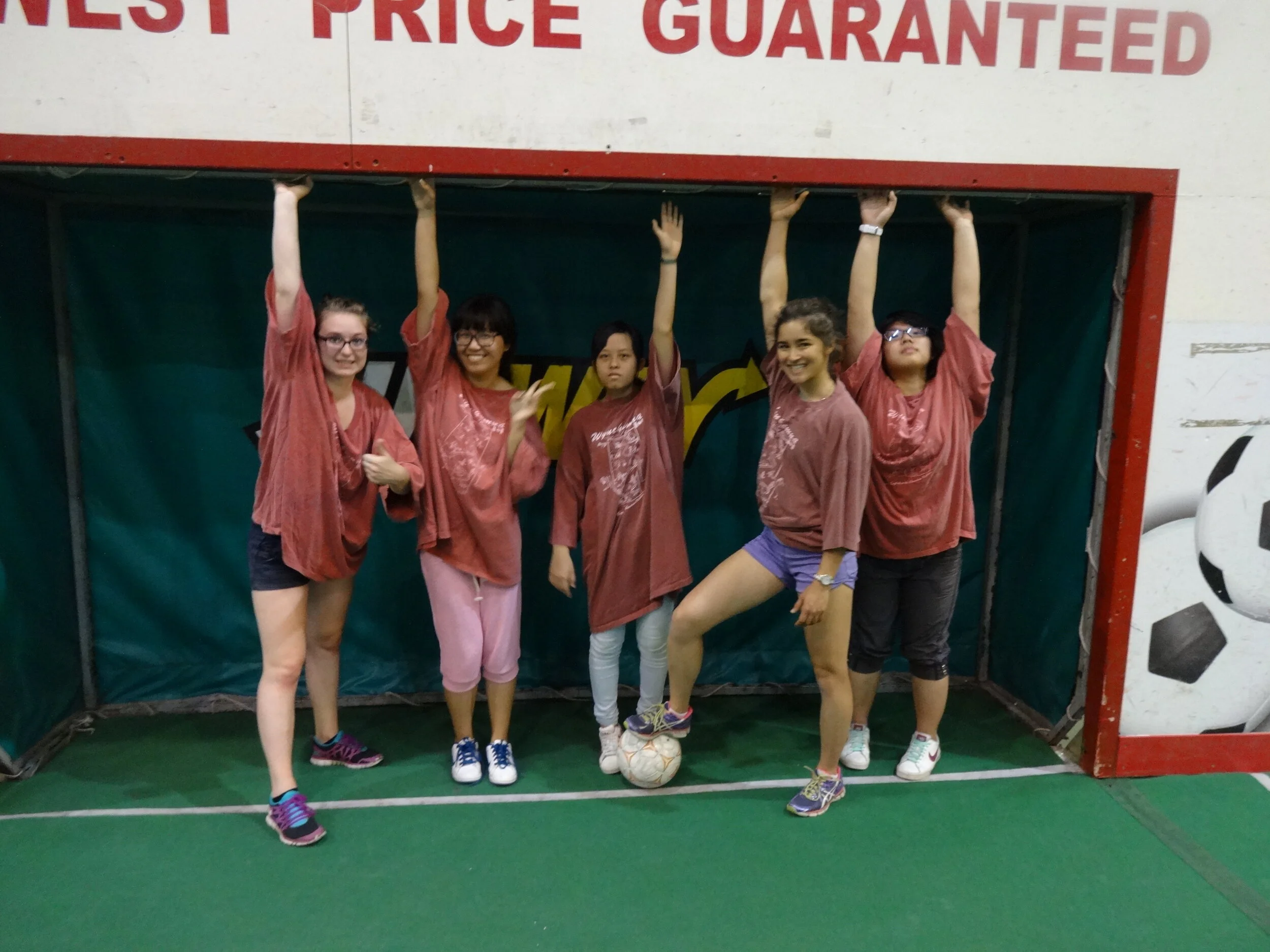 Bellowing Buffalo - August 14 - Kayaking, Canadian Football, Indoor Soccer, Loose Moose Workshop!