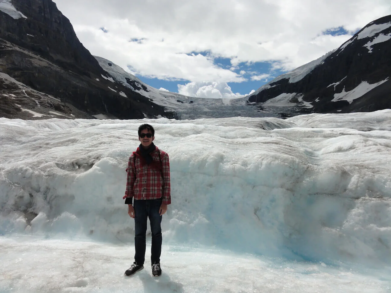 Guitar John is back!!!