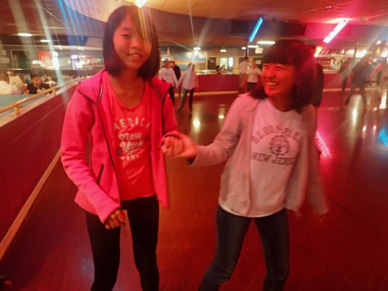 Whispering Northern Raccoons - August 7th, 2017 - Dinner at the Diner and Rolling at the Rink