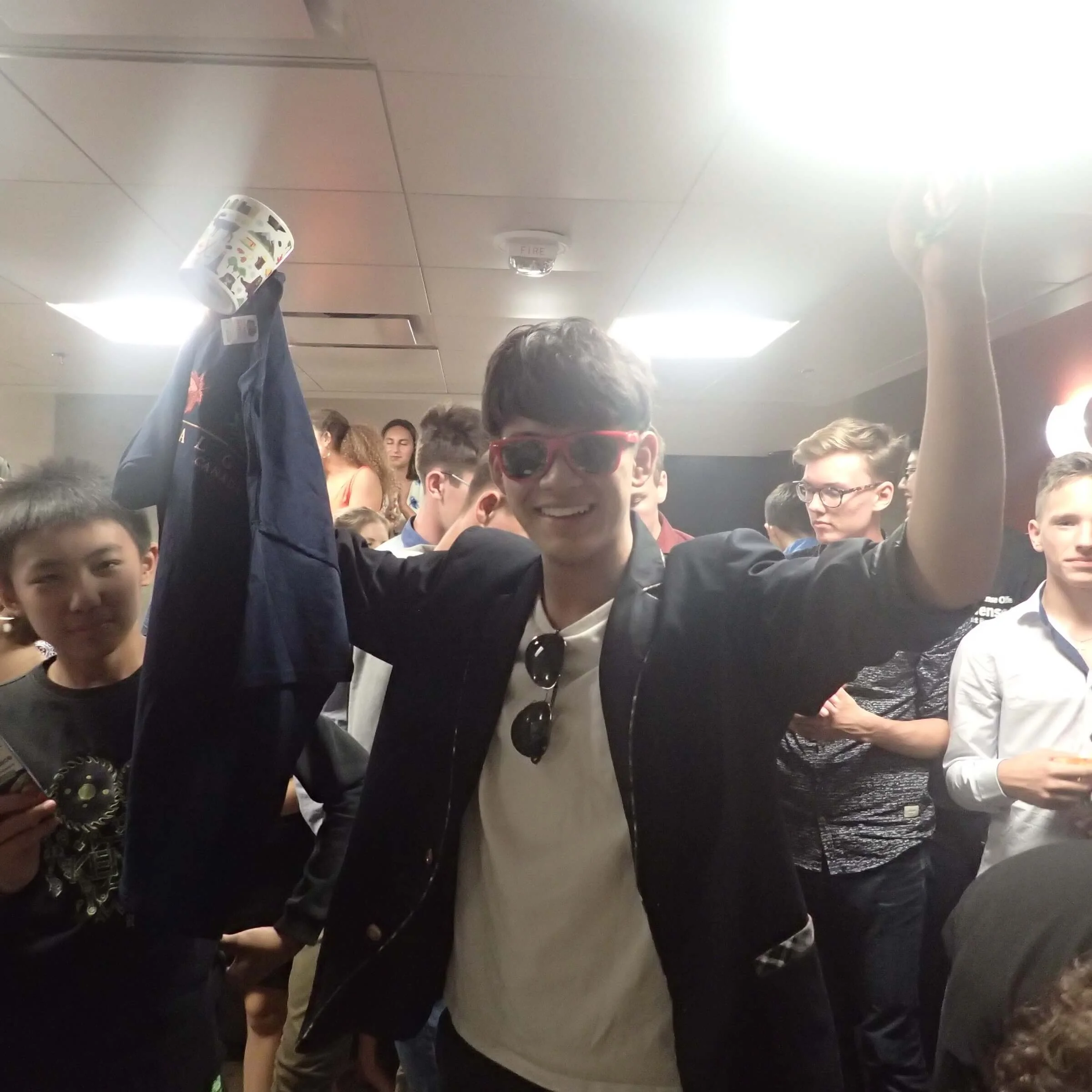 Whispering Northern Raccoons - August 9th, 2017 - Gambling, Golf and a Great Climb!