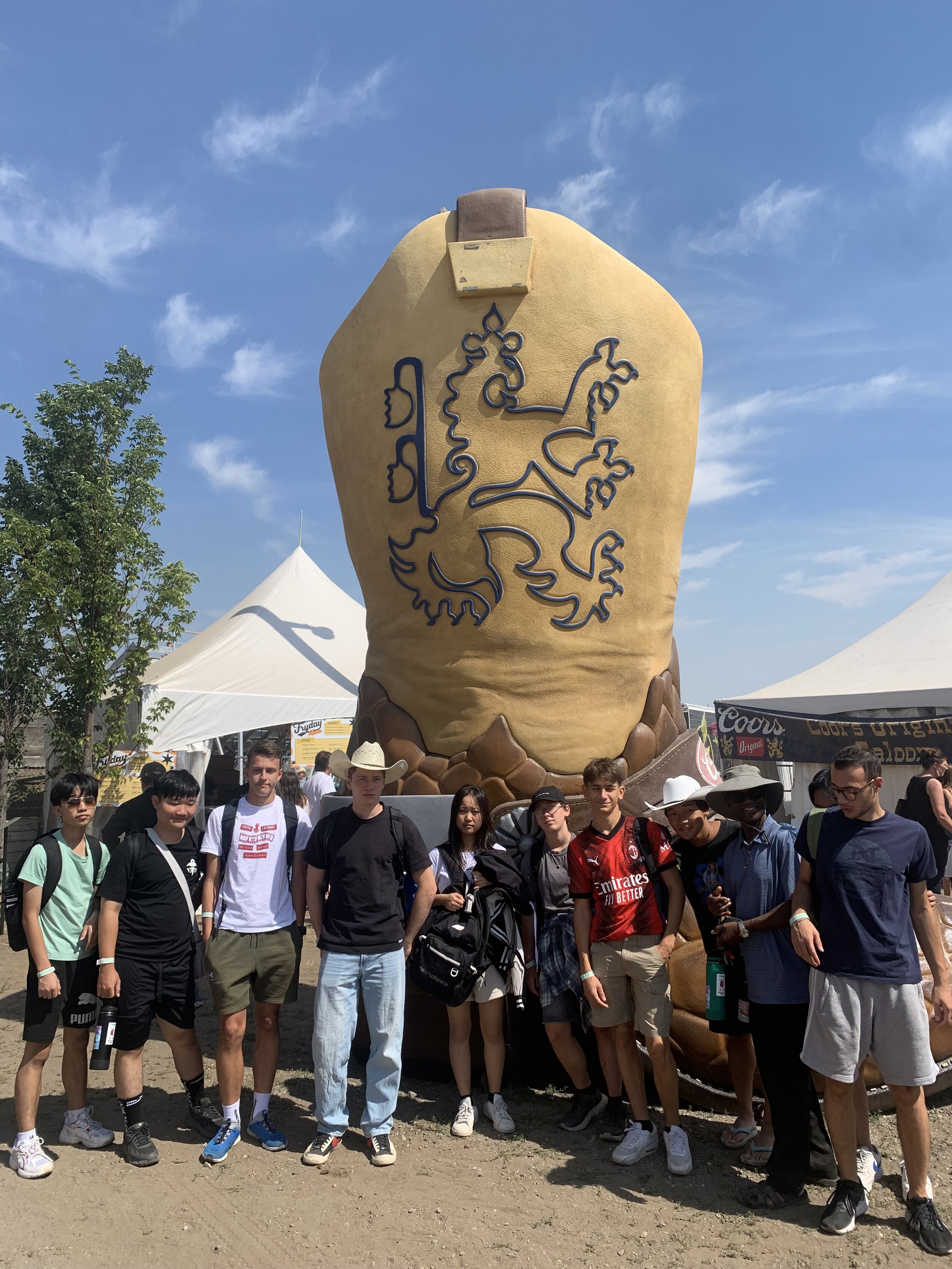 Boot Scoot Boogie-ing to the Rodeo!