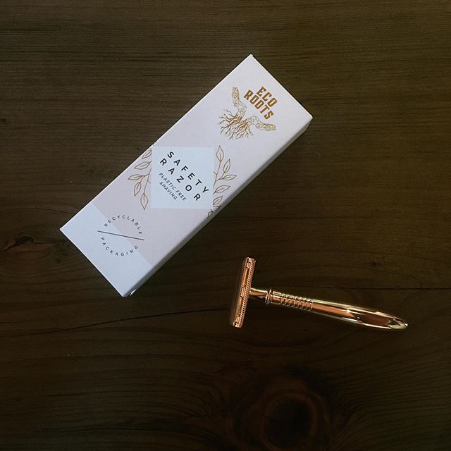 Ditch your plastic razor&mdash; these Rose Gold razors from @ecoroots are stunning, and no razor burn or ingrown hairs thank to their genius single blade/heavyweight design! Such a godsend, never found an answer for ingrown hairs until now, and 100% 