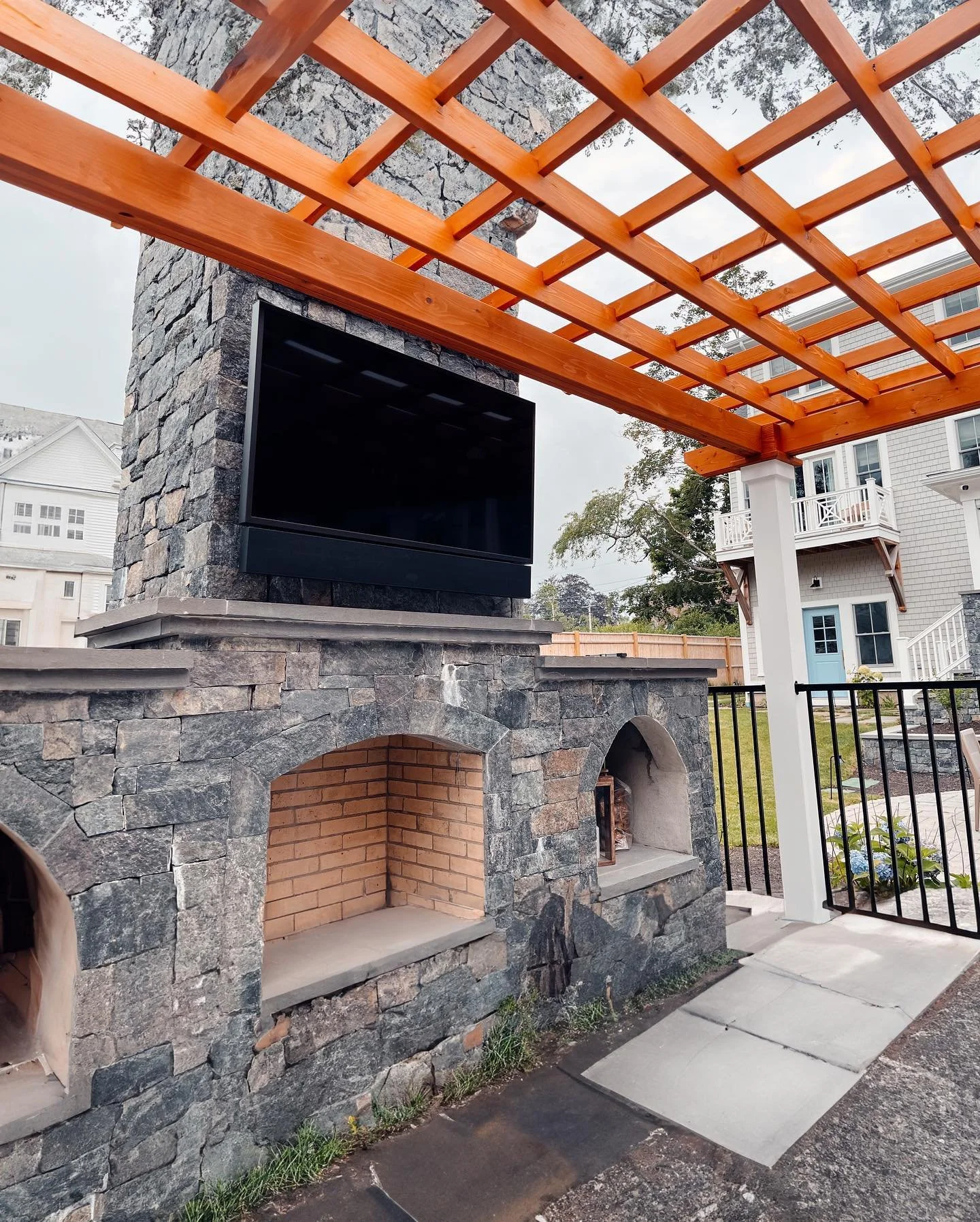 55&rdquo; Samsung Terrace TV
With Samsung Soundbar
In Narragansett RI