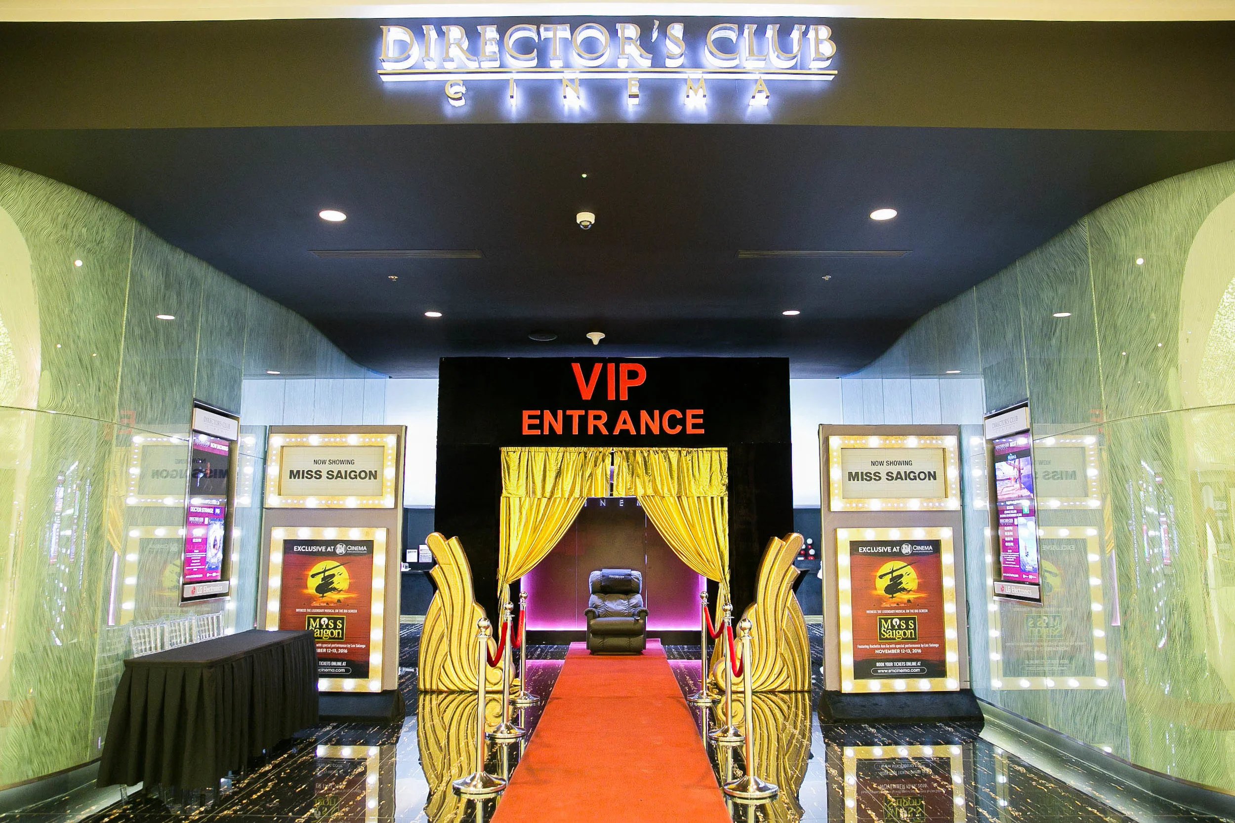 Saigon_Premiere-4.jpg