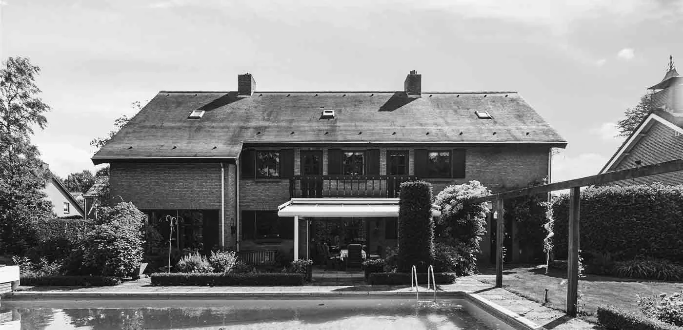 jaren70villa_before_voor_verbouwing.jpg