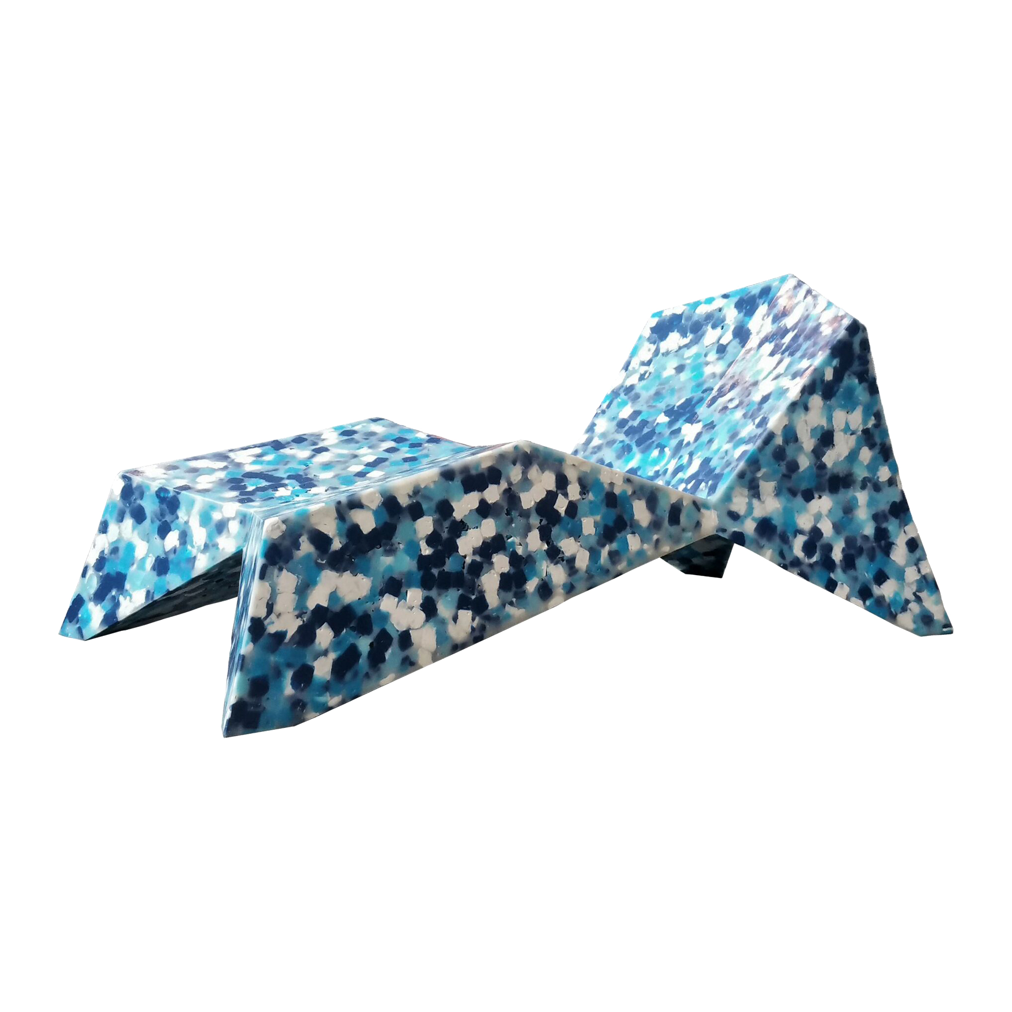 ECOPIXEL: ALEX Chaise LongueThis chaise longue is made from the innovative ECOPIXEL material, a new method to transform both industrial and post-consumer waste in 3 dimensional shapes as well as sheets with infinite color possibilities. Design by Al…