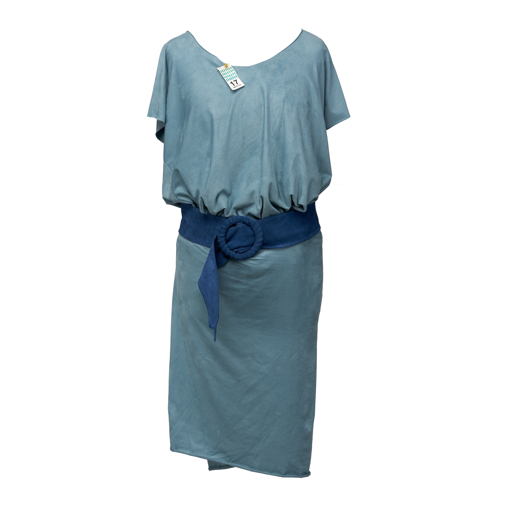 Look for Detail: Plastic Soep DressLook for Detail is a locally made clothing brand based in Rotterdam. They have found a circular loop in the textile industry, and in the dress shown, the textile is made out 17 pet bottles .