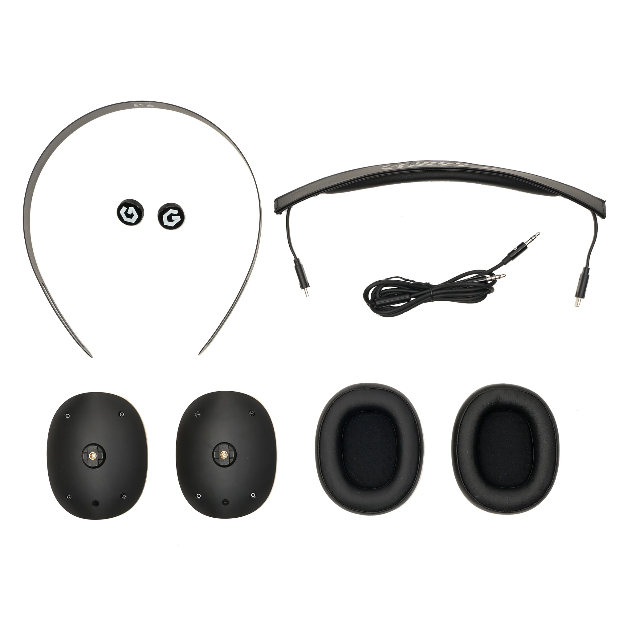GERRARD STREET: DAY Worldwide 15 million kilo’s of headphones are discarded yearly, filled with still usable components and materials. Gerrard Street develops completely modular headphones with phenomenal sound, that can easily be repaired, or recycled. By doing so, it is our aim to advance the Circular Economy. https://gerrardstreet.nl/