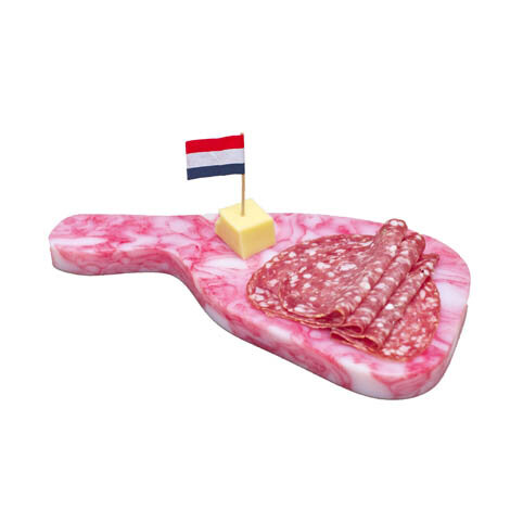 INEKE HANS: CHOPSCHOPS from recycled plastic were originally designed for an installation in the garden pavillion of Dutch Royal Palace Soestdijk. The material proved to be extremely suitable for chopping meat, vegetables, cheeses etc. And although …