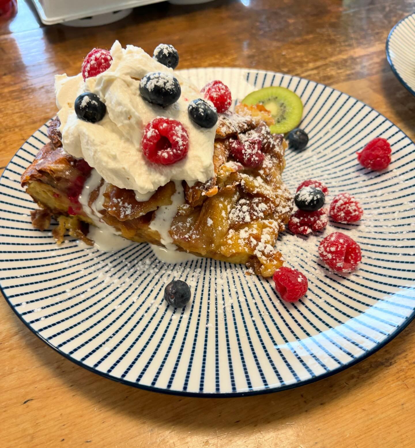 2 of 3 of our delicious Mother&rsquo;s Day specials!!! The first one is a croissant French toast bake with a mixed berry compote and a lemon whipped cream! The 2nd is Lobster mini sliders with chive mayo and warm tarragon butter!!! 
#mothersday #toda