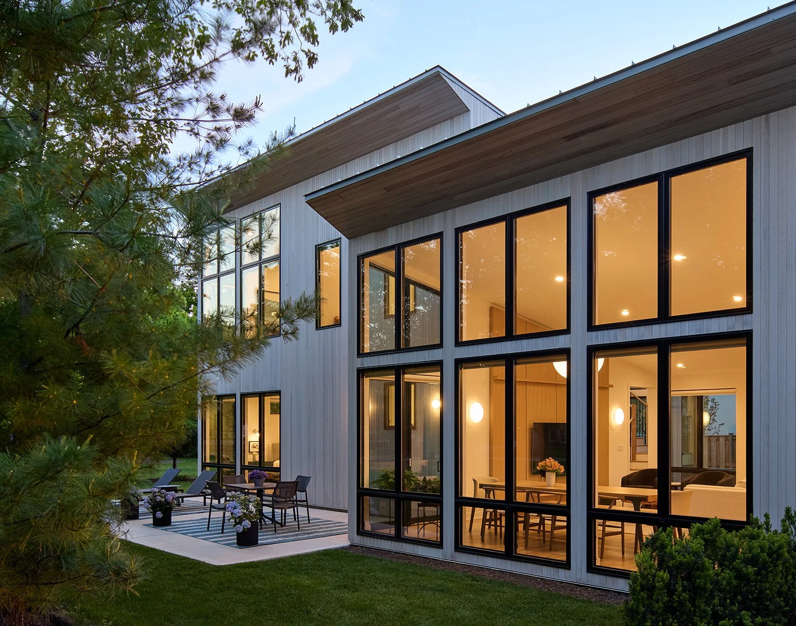 Modern Geometric