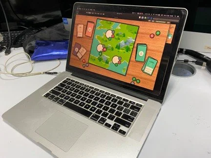 Research-Creation in Action: A Serious Game for Hybrid Pedagogy in a French University