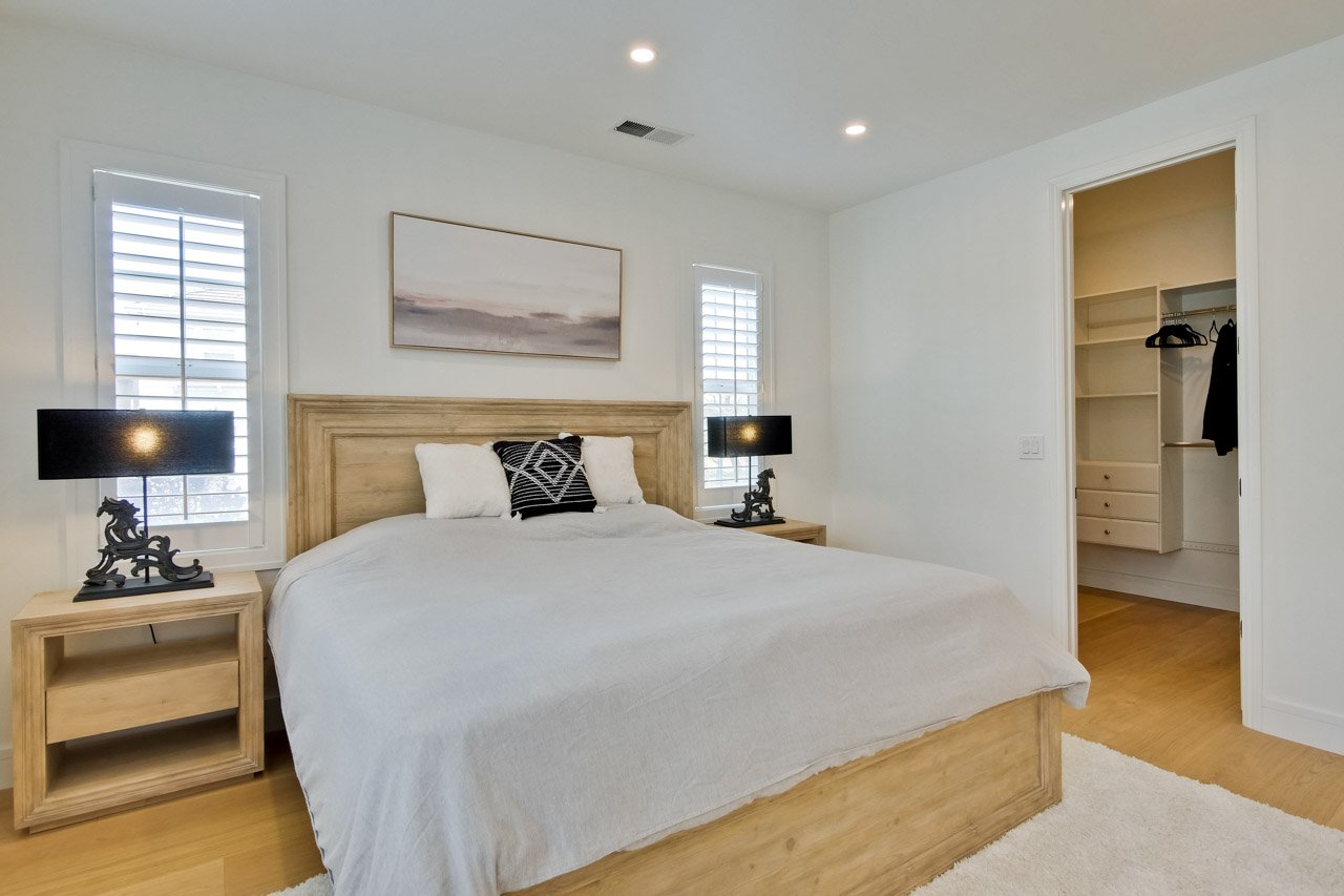 Master Bedroom Closet      1_mls.jpg
