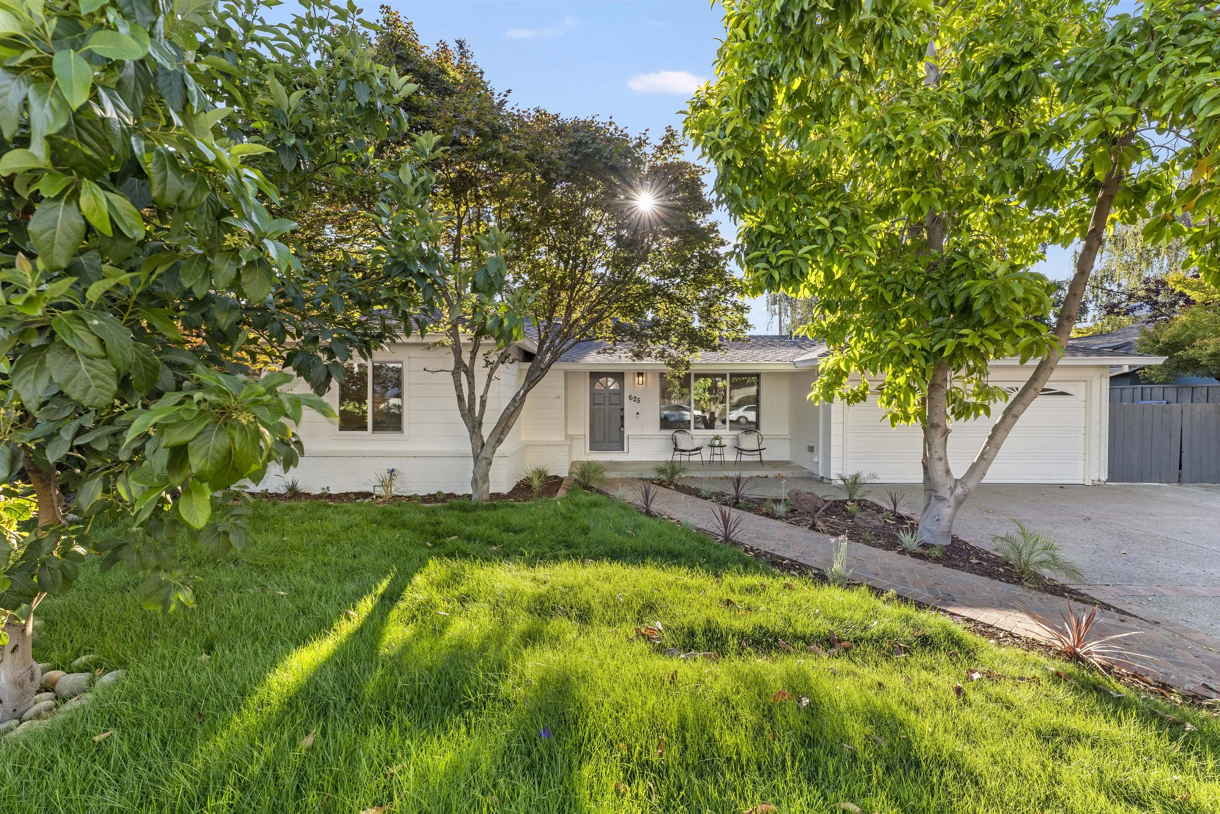 625 Empey Way - 34.jpg