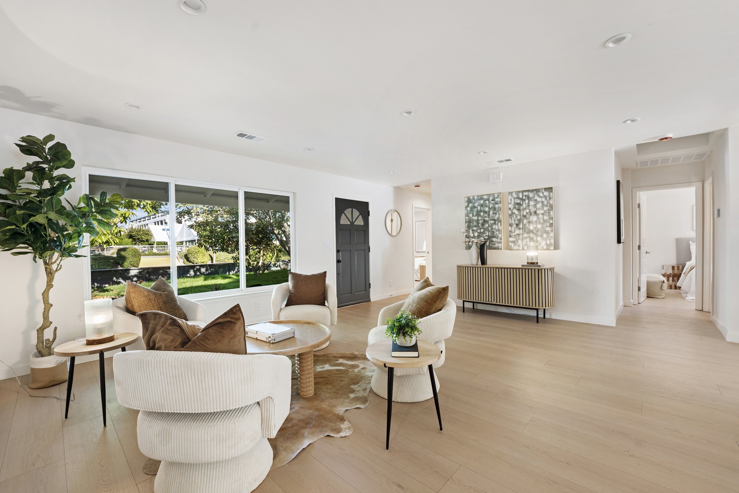 625 Empey Way - 40.jpg