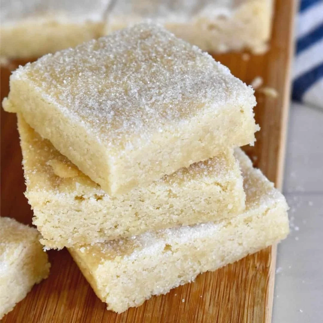 Vanilla Bean Shortbread Cookies