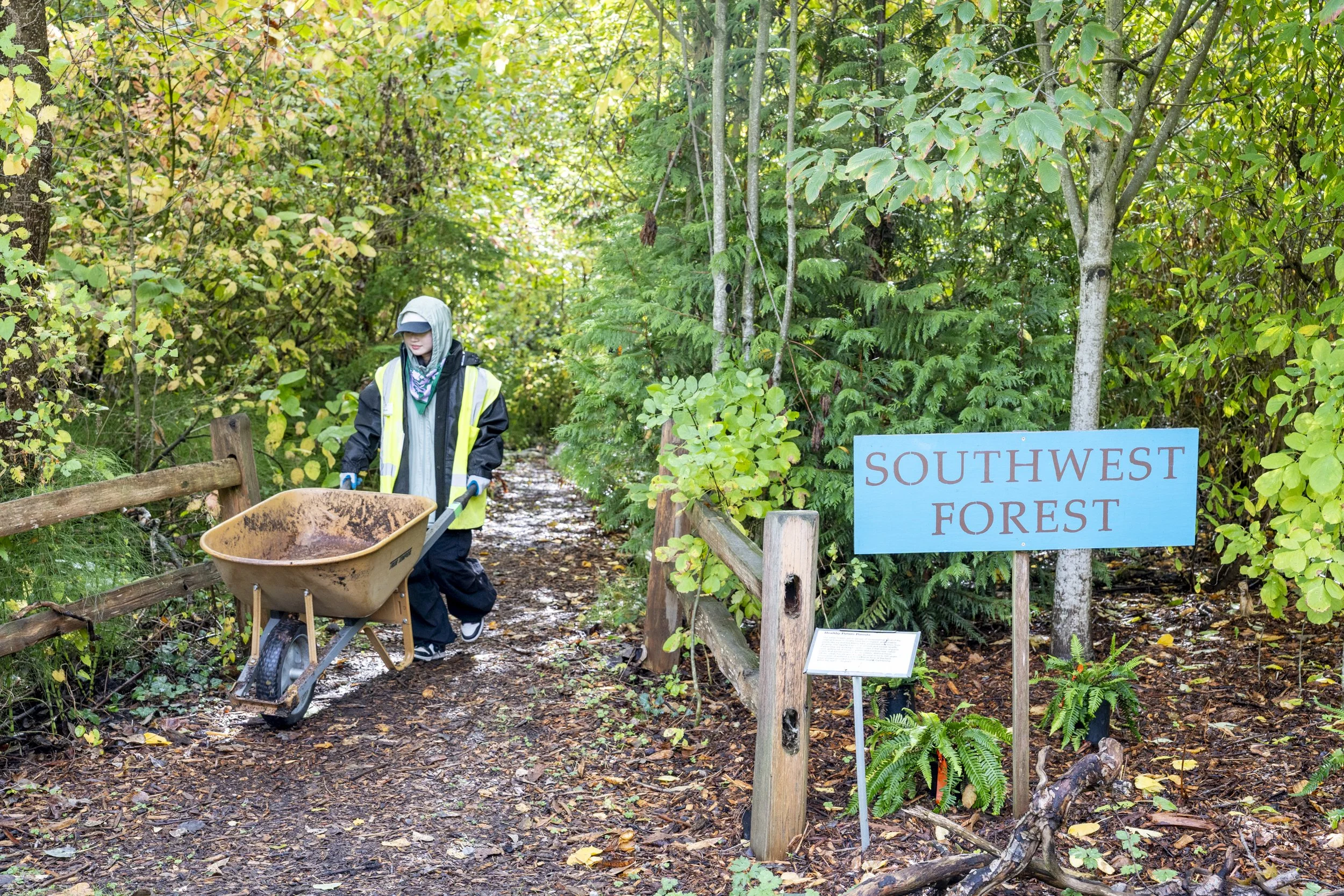 Green Seattle_Rainier Beach Urban Farm (8 of 9).jpg