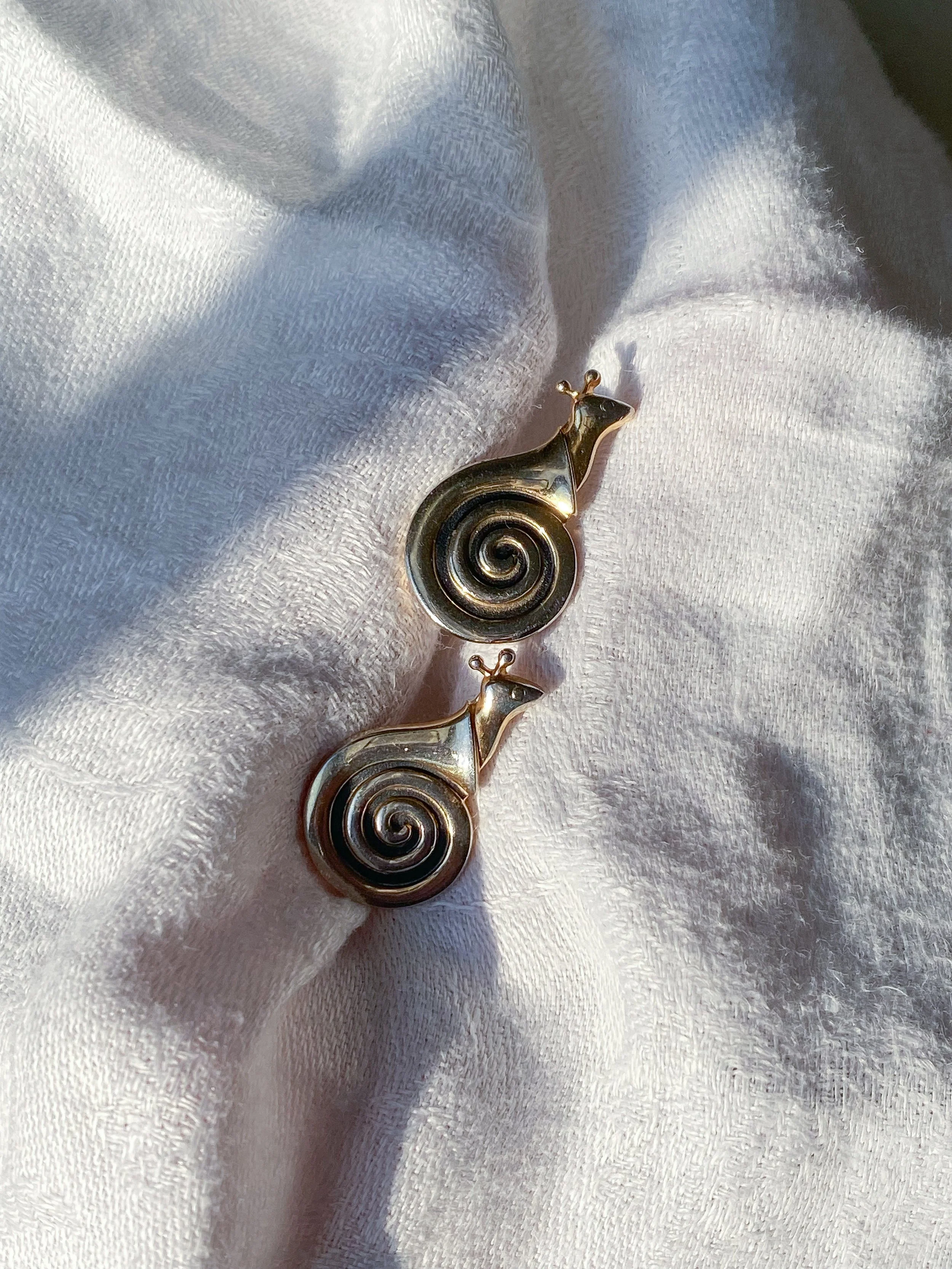 vintage snail silver & gold-tone cufflinks