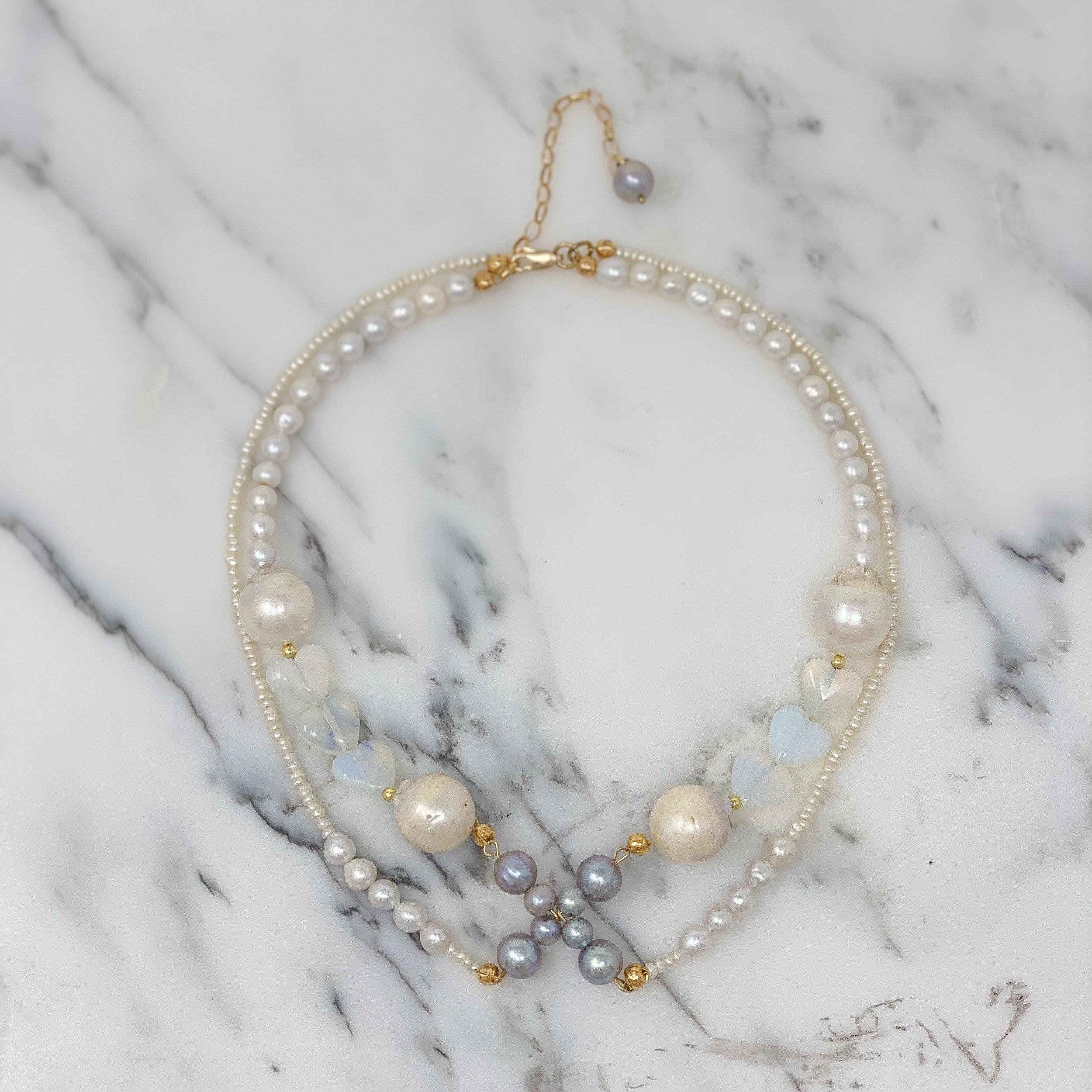 flock pearl and glass necklace .JPG