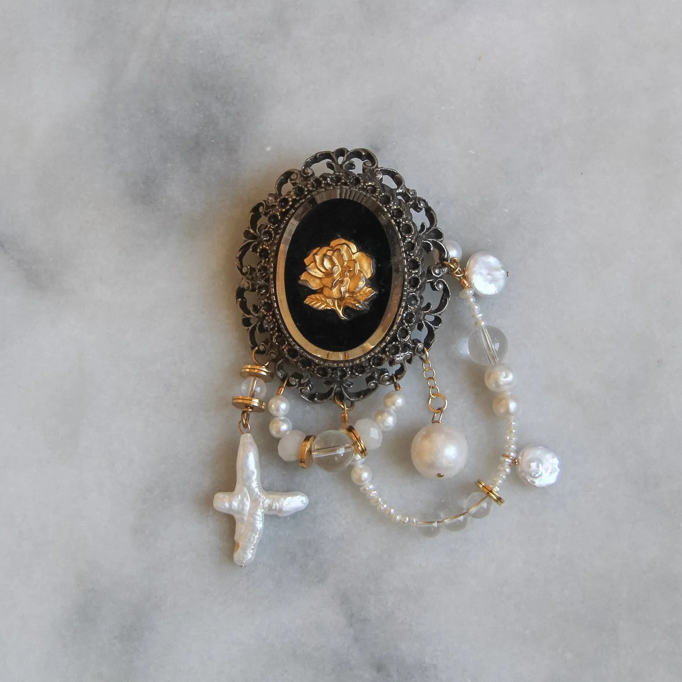 boutineer brooch.JPG