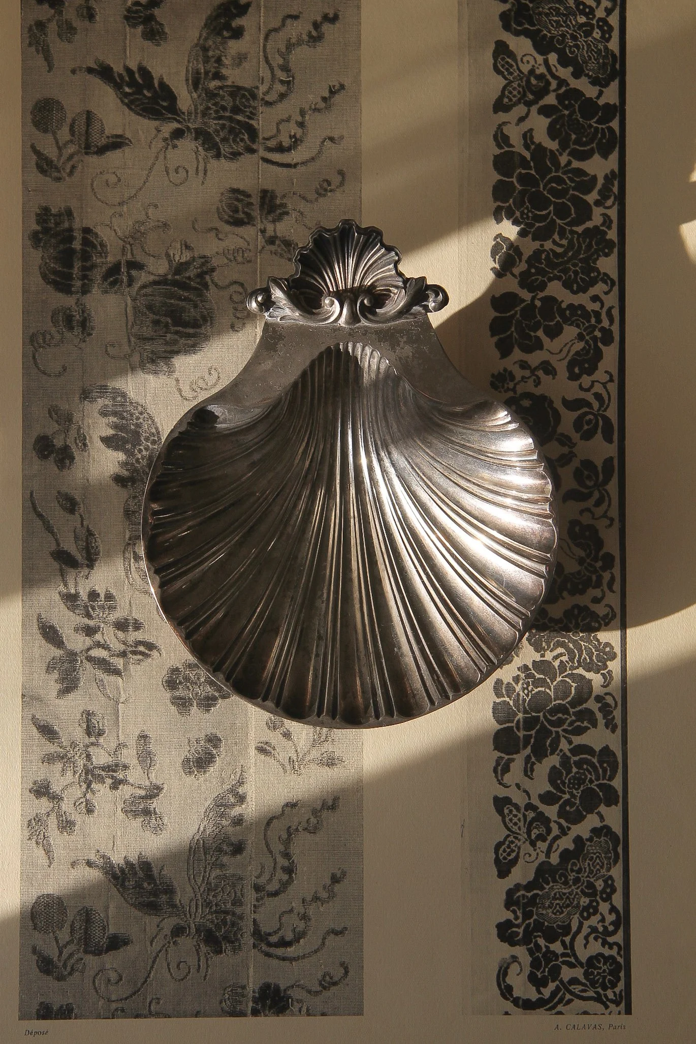 vintage footed silver-plated scallop dish