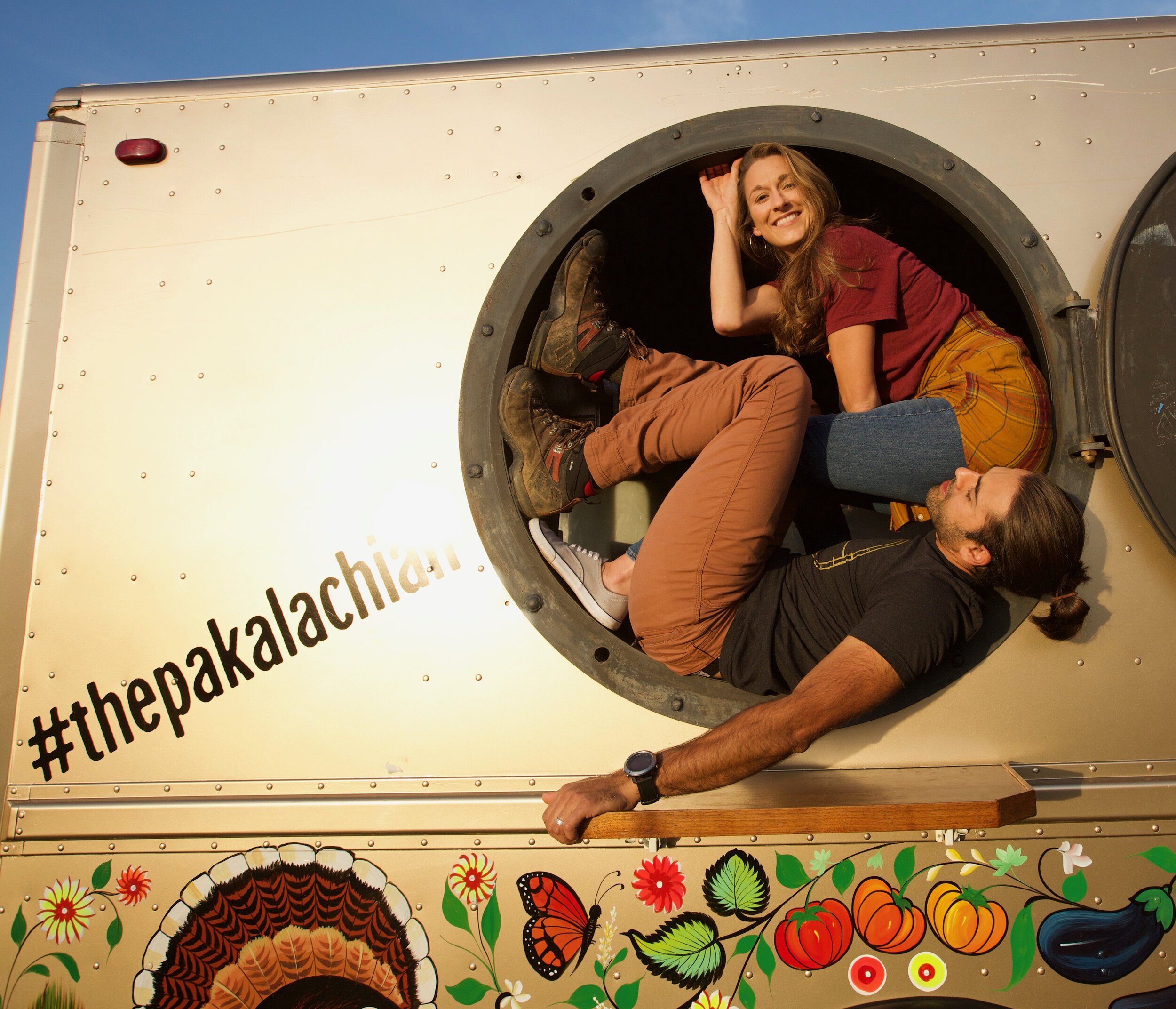 THE PAKALACHIAN FOOD TRUCK