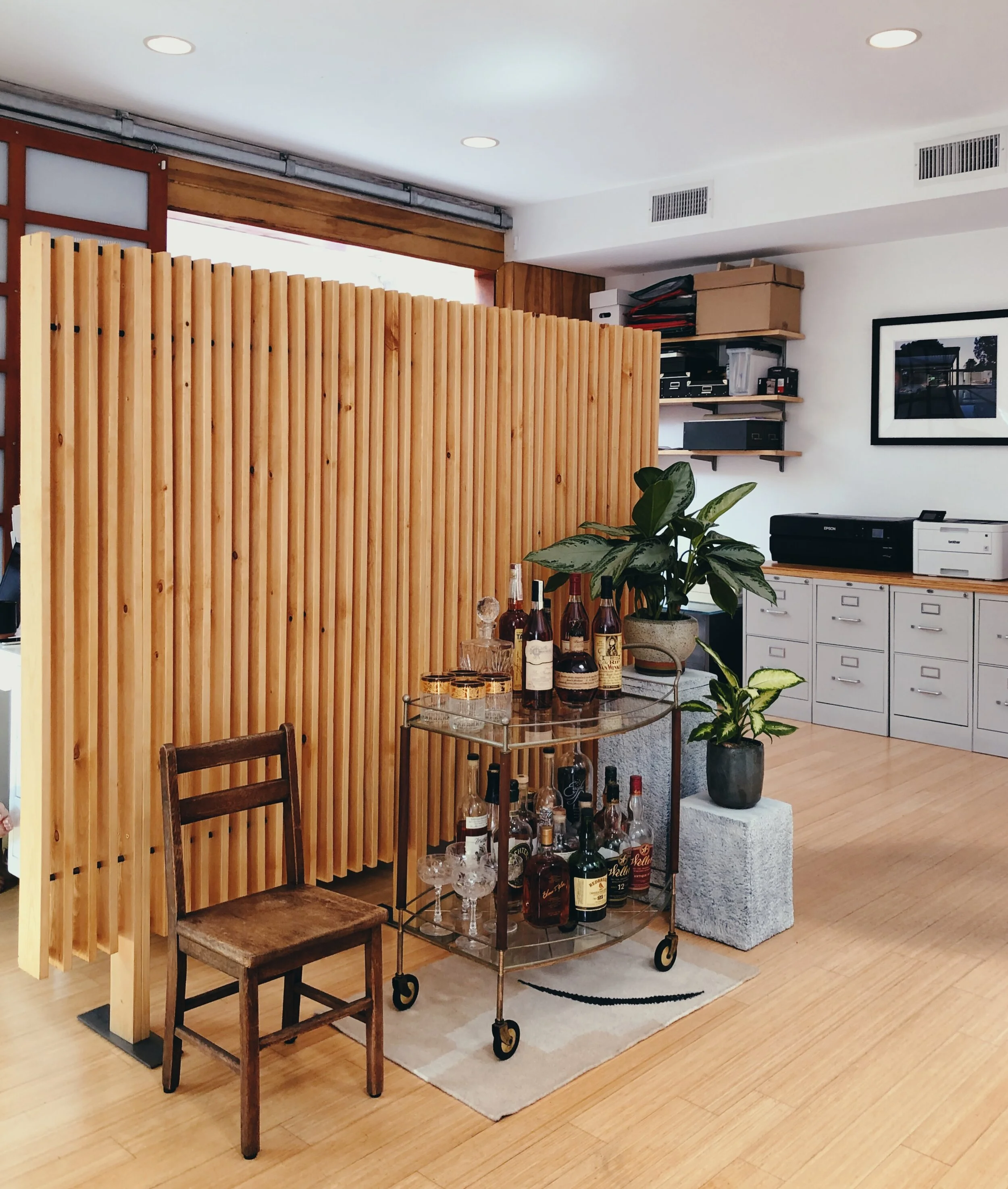 Room divider screen