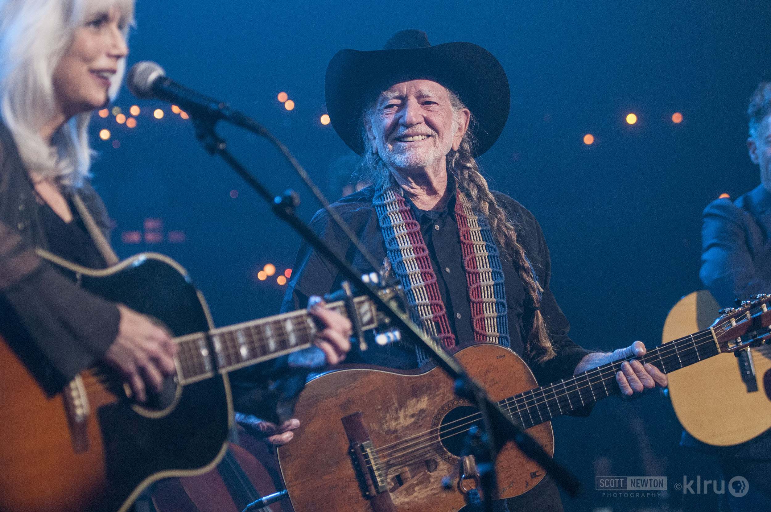 Willie Nelson w/ Emmylou Harris  