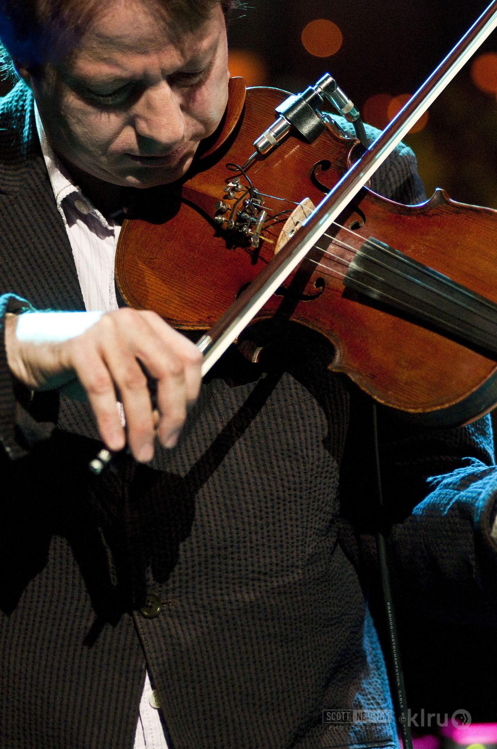 Elvis Costello's violinist  2009