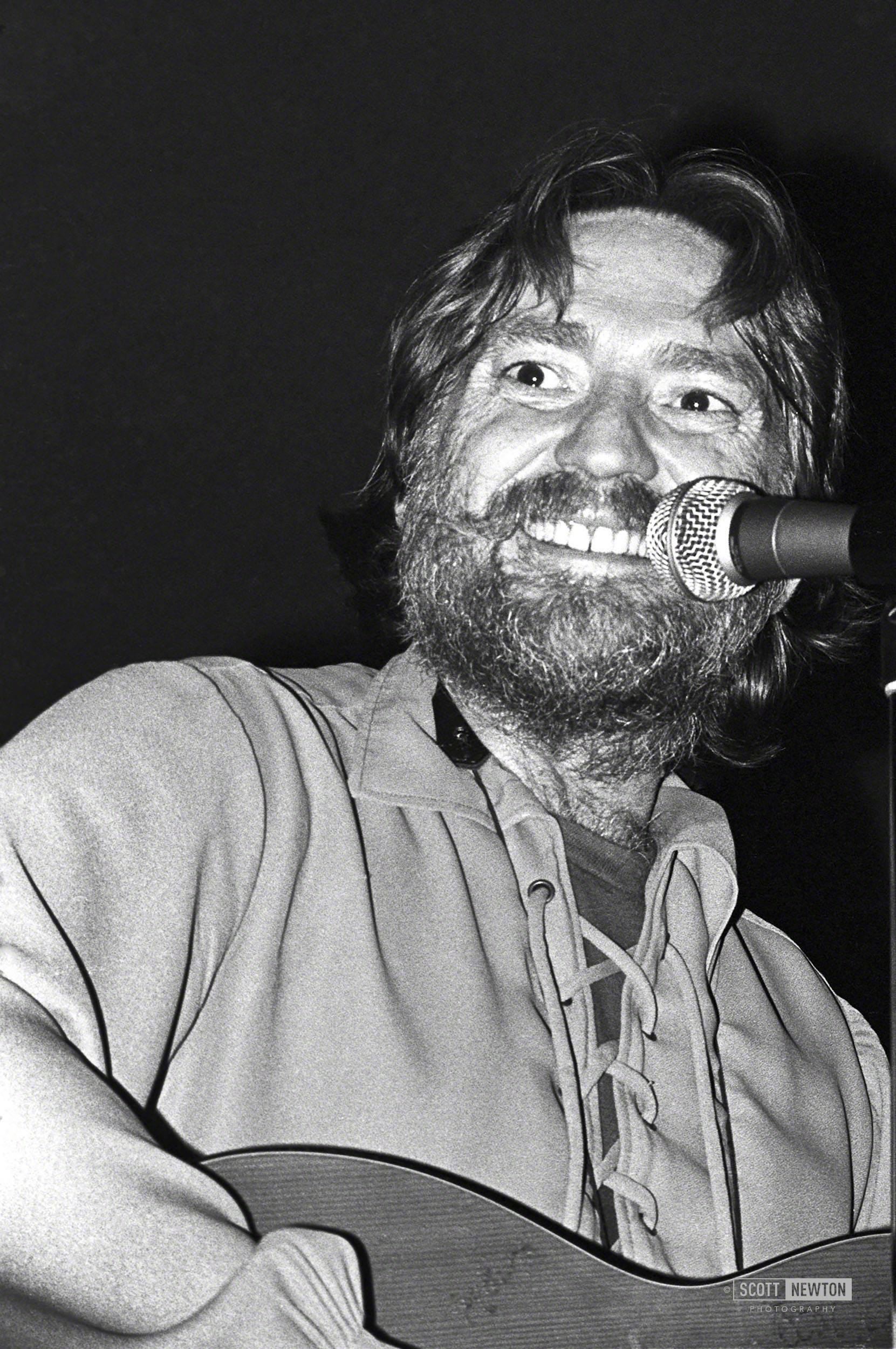 Willie @ Big G's in Round Rock, Texas 1973