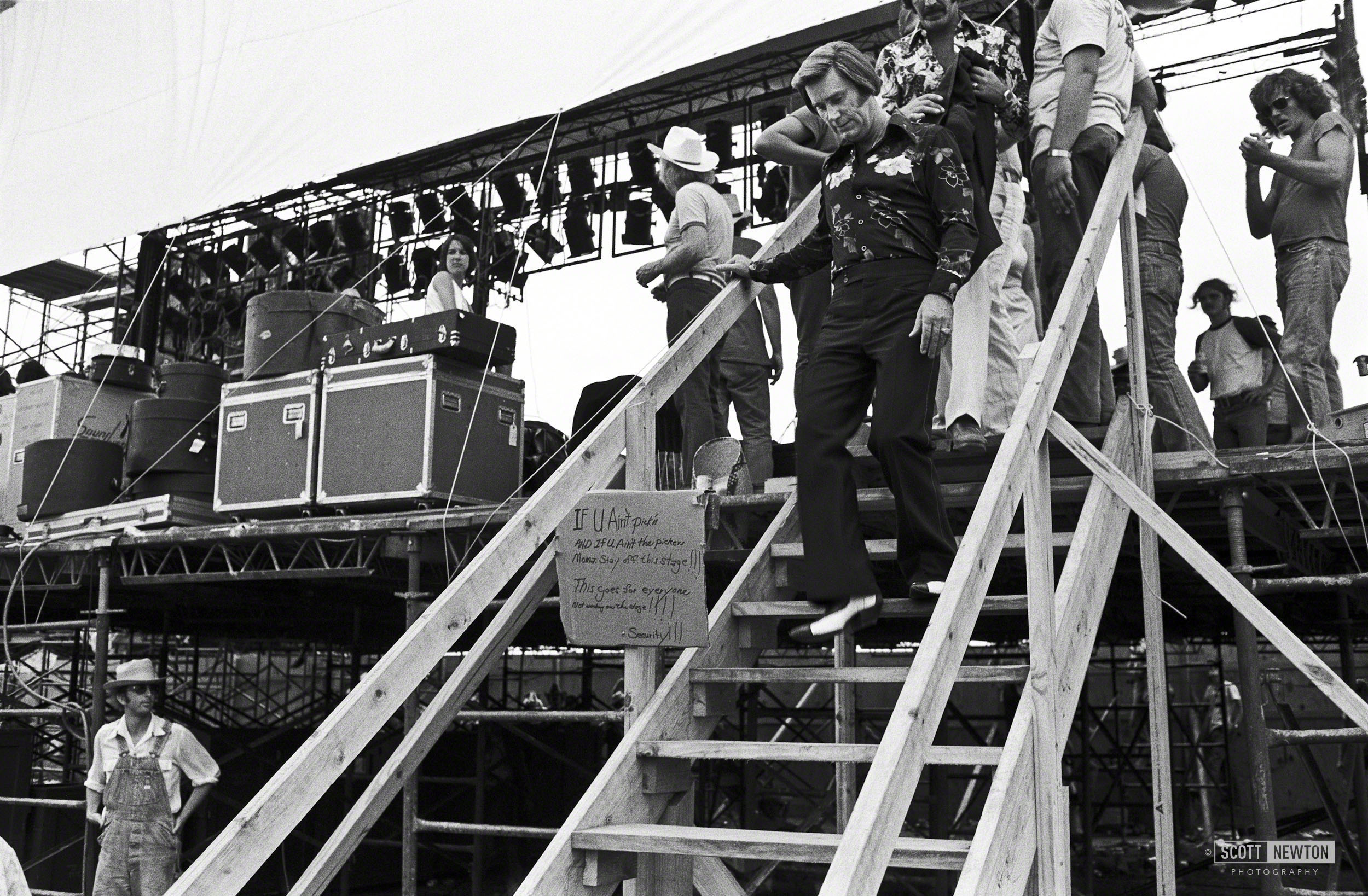 George Jones @ Willie's Fourth of July Picnic in Gonzales 1976