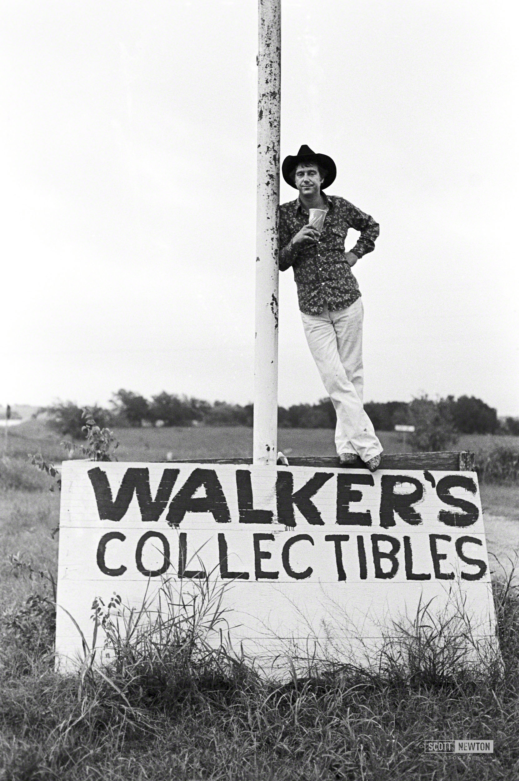 Jerry Jeff Walker @ 10 miles east of Austin on Hwy. 290 1974