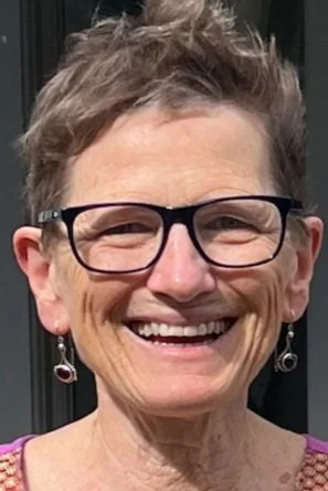 couples and relationship counselling for happy couple, relationship satisfaction, improved intimacy. See a professional therapist for relationship help