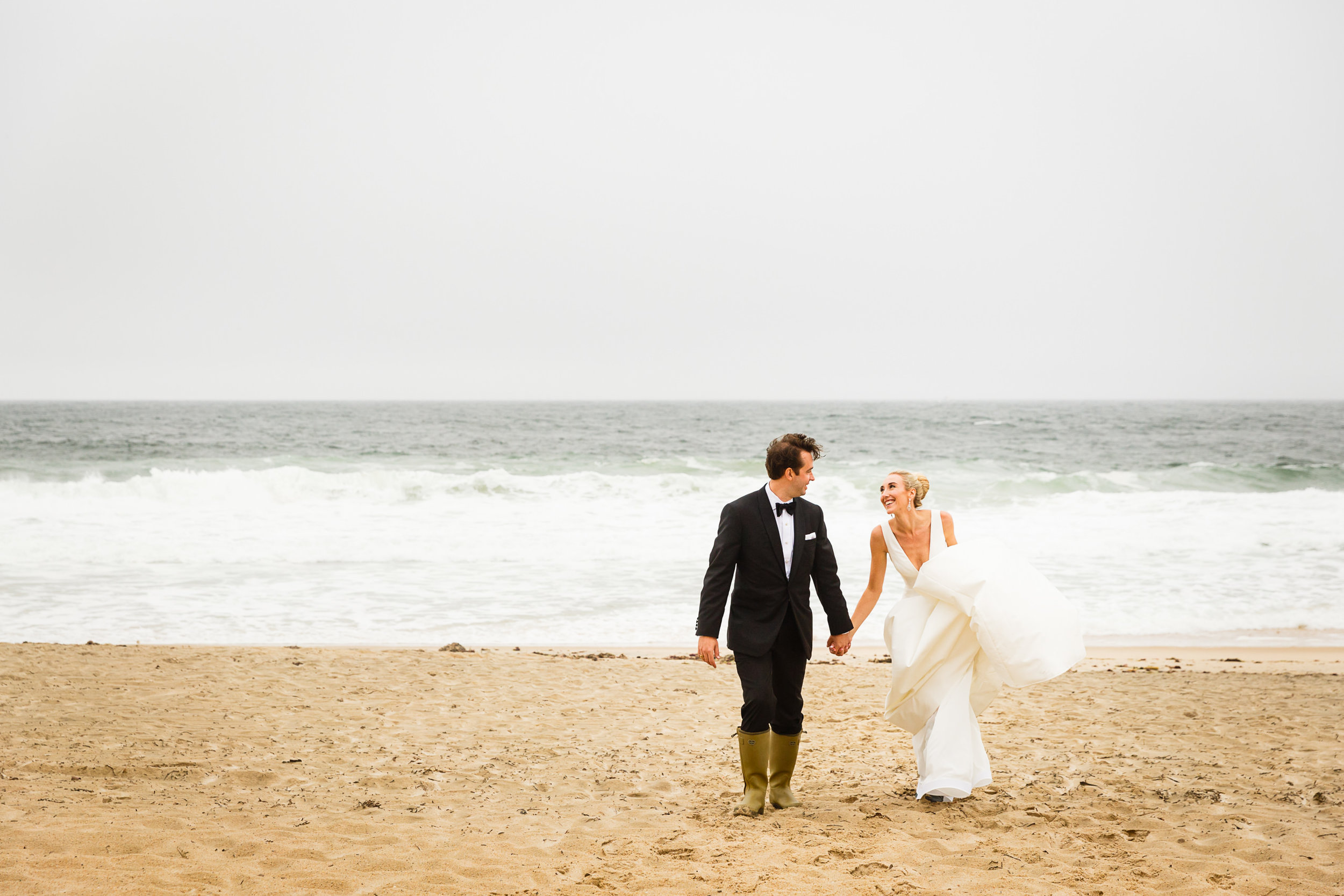 28_KCport_144432_119A7105_Beach_Portraits_Rhode_Island_RI_Boots.JPG