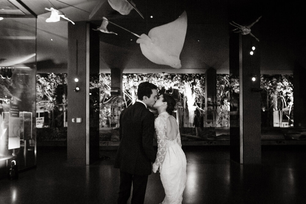  Great orthodox jewish wedding photography in top NYC venue AMNH American Museum of Natural History 