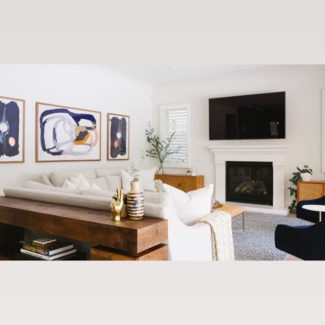 One of the most important considerations we make when designing space is variation. We are keen to work in a variety of tones and textures to create rooms that reflect the same variety found in the natural world. This is so important!  Rarely in natu
